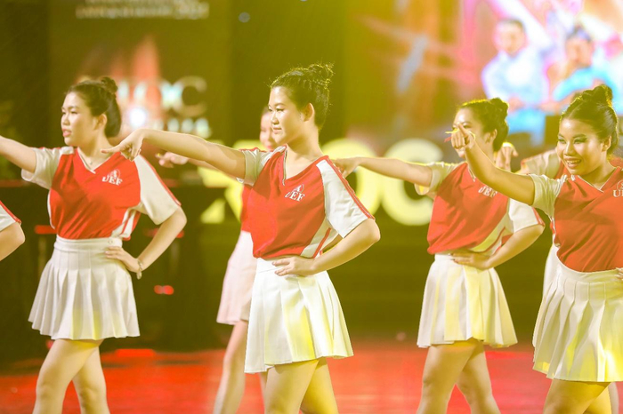 Đội tuyển Dancesport UEF đã đạt huy chương Bạc tại giải đấu quốc tế Ảnh 3