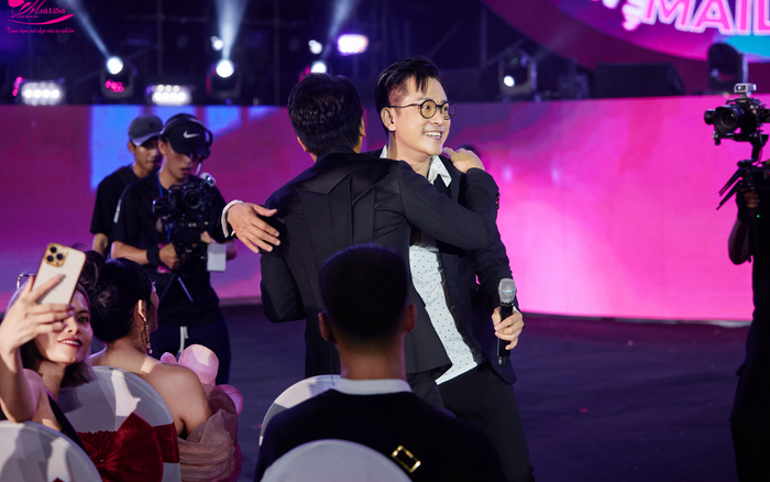 Hàng chục ngàn khán giả 'cháy' cùng Đại nhạc hội kỷ niệm Mailisa 26 năm tại phố đi bộ Nguyễn Huệ Ảnh 2