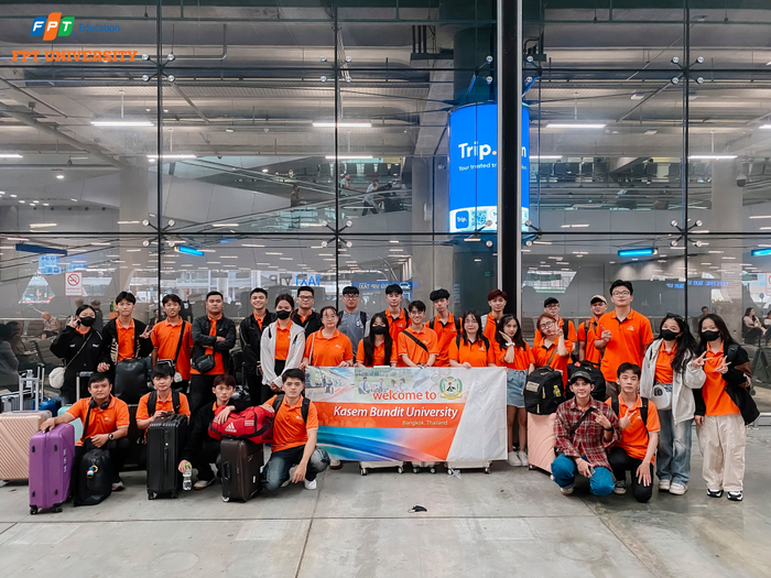 Sinh viên Trường ĐH FPT đến Kasem Bundit University (Thái Lan) học tập và trải nghiệm