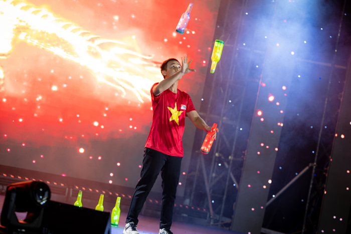 Dù là tài năng nào, sinh viên HUTECH luôn có đất diễn để thỏa mãn đam mê