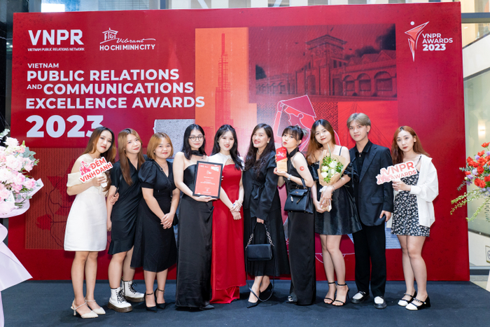 Dự án Sắc màu tri ân được vinh danh với hai giải thưởng uy tín trong lĩnh vực Quan hệ công chúng