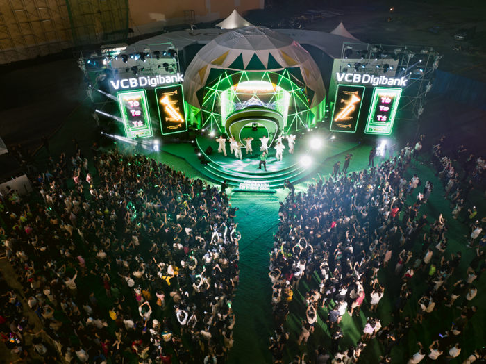 Khán giả “quẩy cực nhiệt” cùng Wren Evans với ca khúc mới - “Bật chất YouPro”.