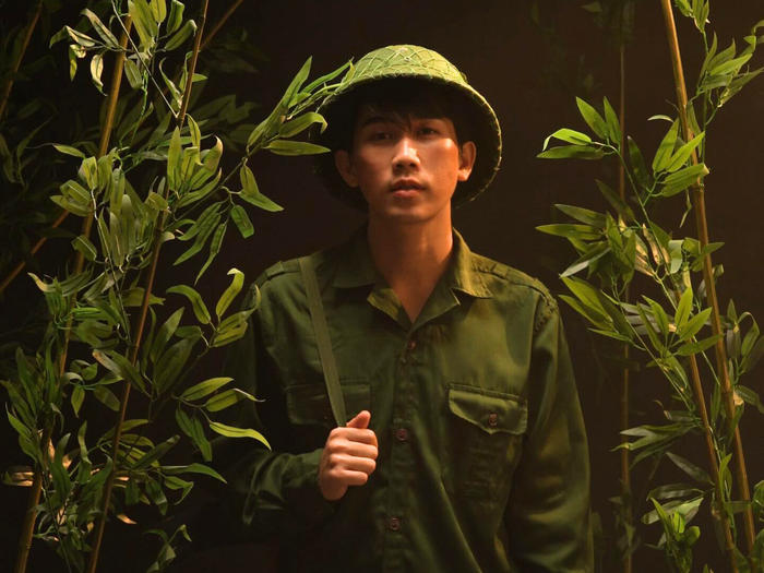 Vì là sinh viên Thiết kế mỹ thuật số, video của Thành có chất lượng cao với sự sáng tạo cả trong phần hình ảnh và âm thanh.