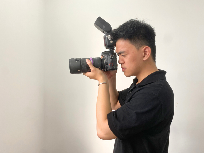 Khuê và “người bạn thân” là chiếc máy ảnh.