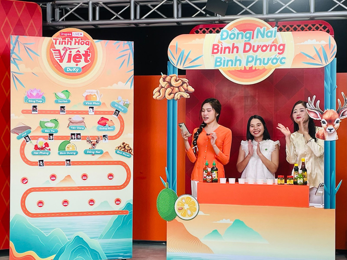 Đặc sản Việt phủ sóng livestream, cư dân mạng nhiệt tình chia sẻ và 'chốt đơn' Ảnh 1