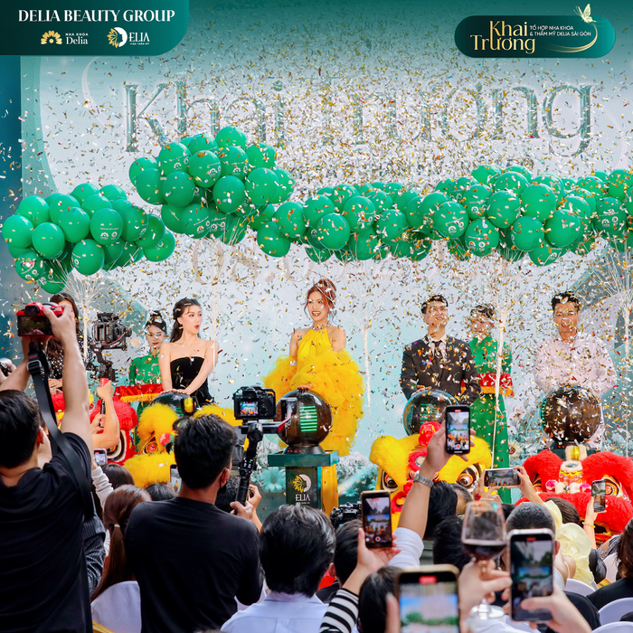 Không khí hoành tráng của buổi lễ khai trương Tổ hợp Nha khoa và thẩm mỹ Delia Beauty Group