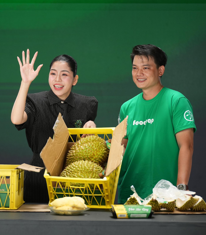 Phiên LIVE 'gây bão' khi 'chốt đơn' hơn 33 tấn sầu riêng trong thời gian ngắn