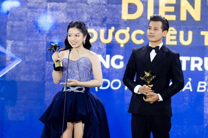 31 chiếc cúp của Giải thưởng Ngôi Sao Xanh 2024 đã chính thức tìm được chủ nhân Ảnh 3