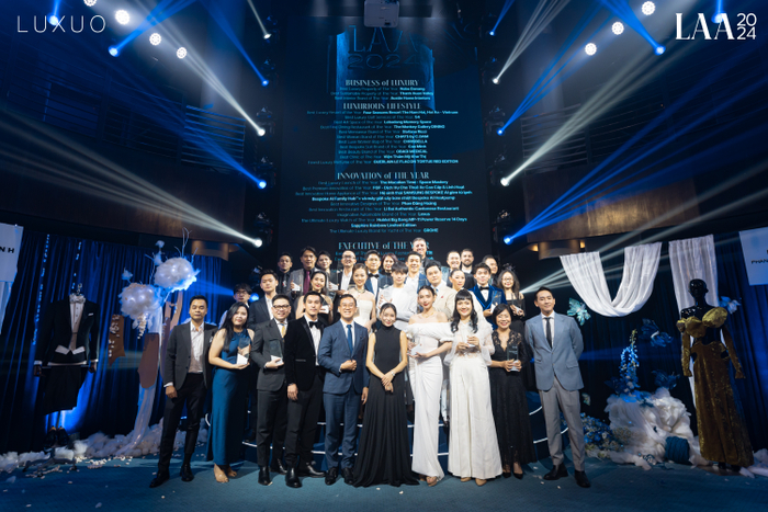 'Best Luxe Women Bag of The Year' tại UXUO ASIA AWARDS 2024 gọi tên CHRISBELLA Ảnh 3