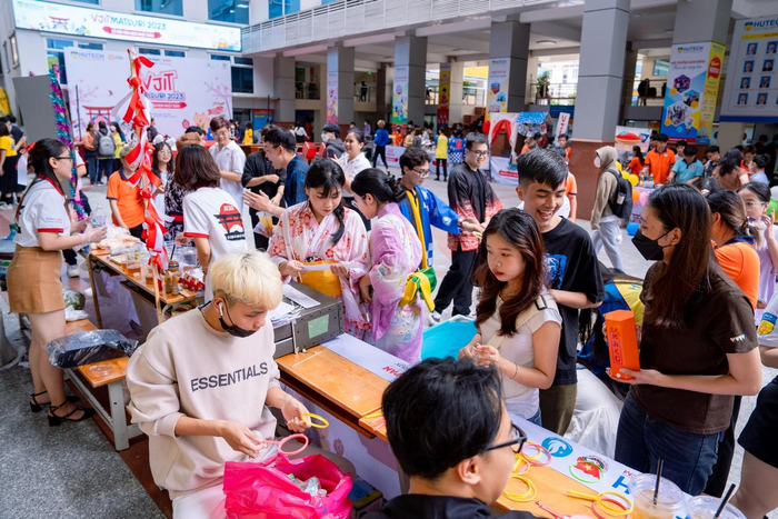 Không gian lễ hội Nhật Bản diễn ra tại Trường 