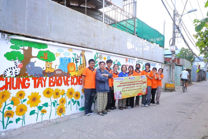 Sinh viên HUTECH vui xuân với đa dạng hoạt động ý nghĩa Ảnh 5