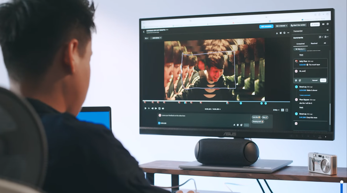 Đạo diễn Phan Nguyễn làm việc trên Dropbox Replay