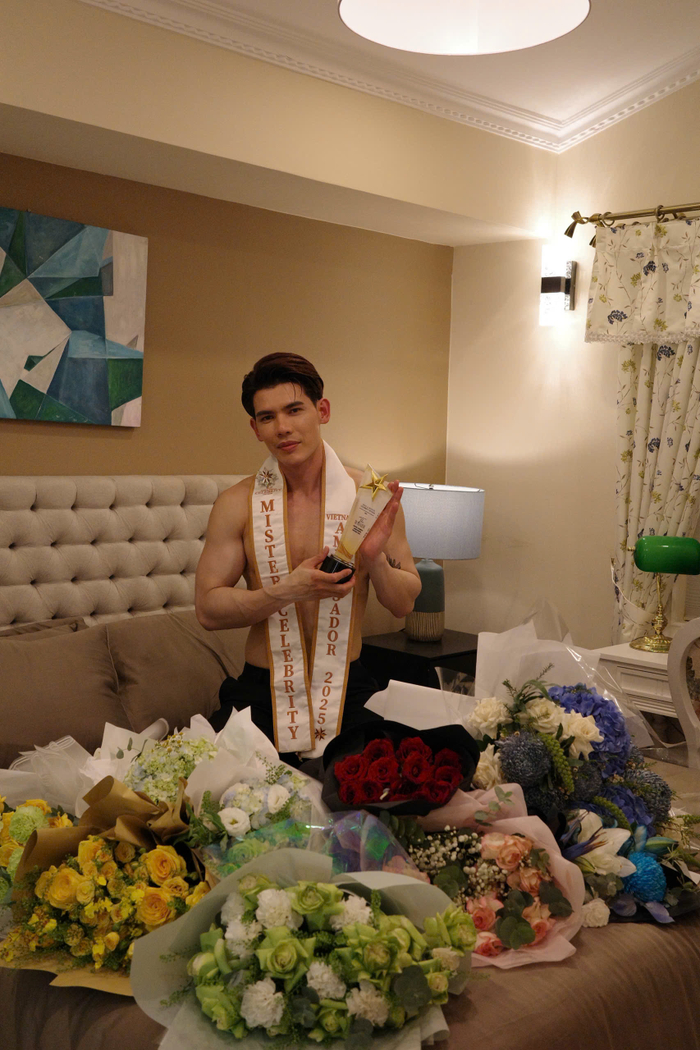 Tạ Minh Quý – Chàng trai “chín nghề cho chín”: Từ khoản vay 5 tỷ đến hành trình truyền cảm hứng sống hết mình với đam mê Ảnh 3