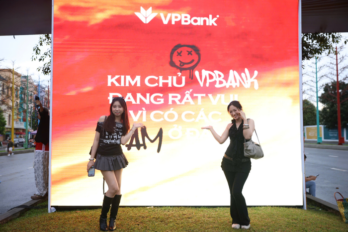 Hai đêm concert G-DRAGON tại Hà Nội: Kỷ lục mới của show quốc tế tại Việt Nam Ảnh 4