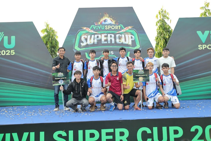 Sân phủi hóa sân khấu: Hồ Quang Hiếu mang “lửa” đến Vivu Sport Super Cup 2025 Ảnh 7