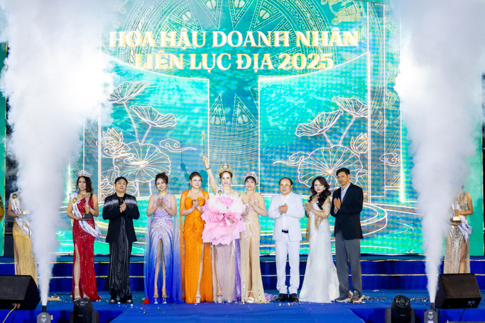 Khoảnh khắc đăng quang của thí sinh Nguyễn Thị Tâm – Dấu ấn rực rỡ của Miss Intercontinental Entrepreneur 2025 Ảnh 3