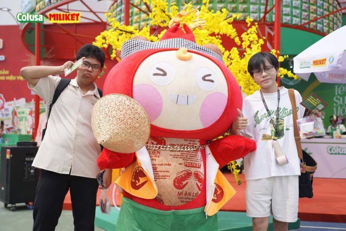 Colusa-Miliket tung “Vũ trụ Mì Matcha” mới lạ, giới trẻ Sài thành khen nức nở Ảnh 4