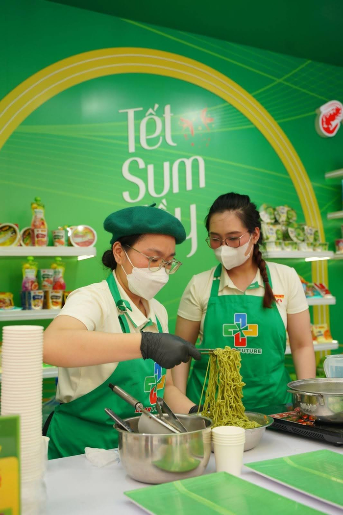 Cận cảnh mì trộn Matcha Sốt kem: Sự kết hợp táo bạo giữa sợi mì trứ danh và vị trà xanh thanh mát