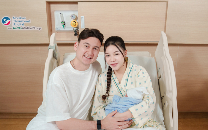 Thủ môn Đặng Văn Lâm đón con trai đầu lòng tại Bệnh viện Quốc tế Mỹ (AIH) Ảnh 2