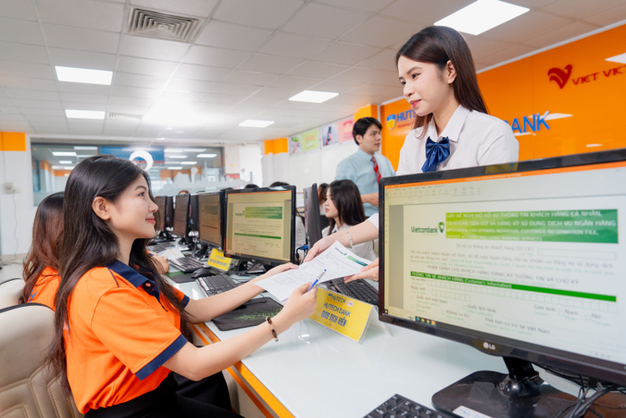 Sinh viên trải nghiệm mô hình làm việc chuyên nghiệp ngay trên giảng đường