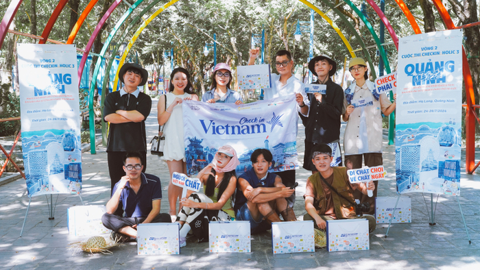 Check in Vietnam đồng hành cùng Top 10 cuộc thi Checkin-holic 3 trong hành trình khám phá Quảng Ninh theo cách riêng của bản thân