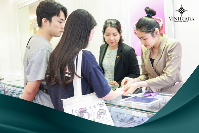 Feedback của khách hàng khi mua nhẫn kim cương nam cao cấp