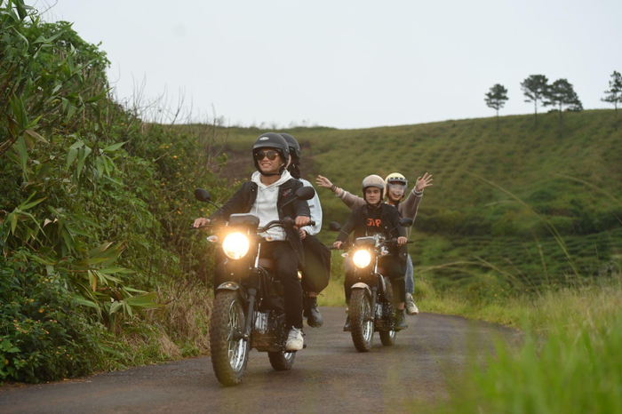 Chuyến đi là cơ hội để khám phá địa điểm mới, kết nối bạn bè 