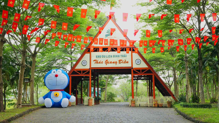 Thác Giang Điền: 'Tiên cảnh' Đồng Nai gọi mời, lễ hội bia EDM 'cực cháy' đón đại lễ 30/4! Ảnh 5