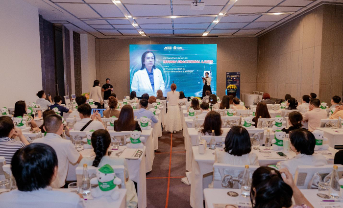 Buổi ra mắt công nghệ laser mới FLEXSYS sản xuất tại Đức kết hợp 2 bước sóng 577nm & 1550nm trong ứng dụng da liễu hiện đại Ảnh 3