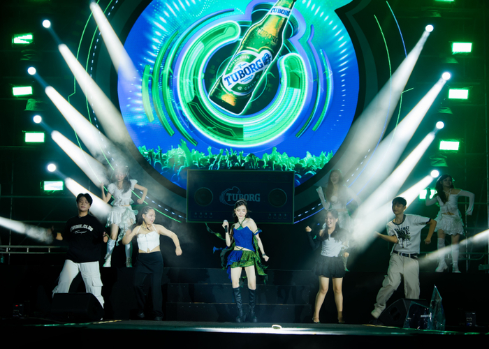 Cần Thơ “rực lửa” trong đêm nhạc mở màn chuỗi sự kiện “Why Not! Chơi Phải Tới!” của Tuborg Ảnh 7
