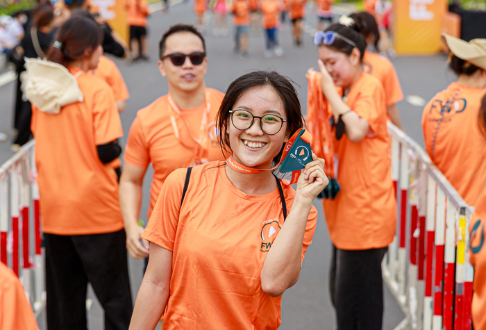 Huy chương độc đáo được làm từ nhựa tái chế truyền tải thông điệp sống xanh ý nghĩa.