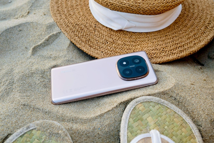 Kay Trần: “Redmi Note 14 Series Vàng Sa Mạc là người bạn đồng hành phong cách cho mùa hè xê dịch” Ảnh 2