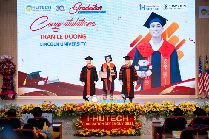 Bằng cấp quốc tế giúp sinh viên mở rộng cơ hội nghề nghiệp toàn cầu