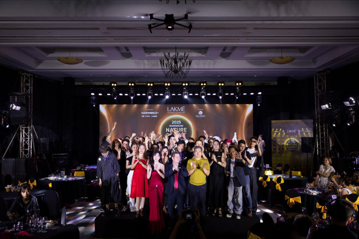 Lakmé Elite Hairshow 2025 – Sân khấu hội tụ tinh hoa tạo mẫu tóc quốc tế và Việt Nam Ảnh 1
