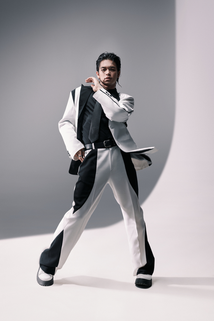 (S)TRONG Trọng Hiếu lần đầu xuất hiện tại Tây Ninh, fan râm ran chờ “Kho Báu” Ảnh 2