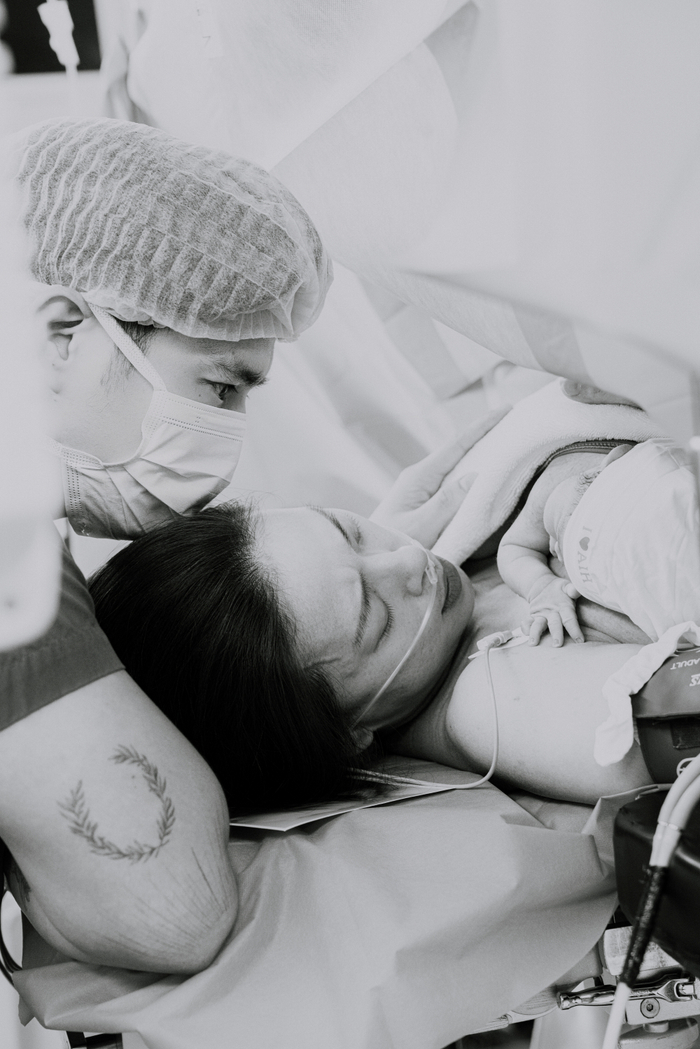 Vợ chồng Ngô Thanh Vân – Huy Trần hạnh phúc chào đón con gái đầu lòng Ảnh 1