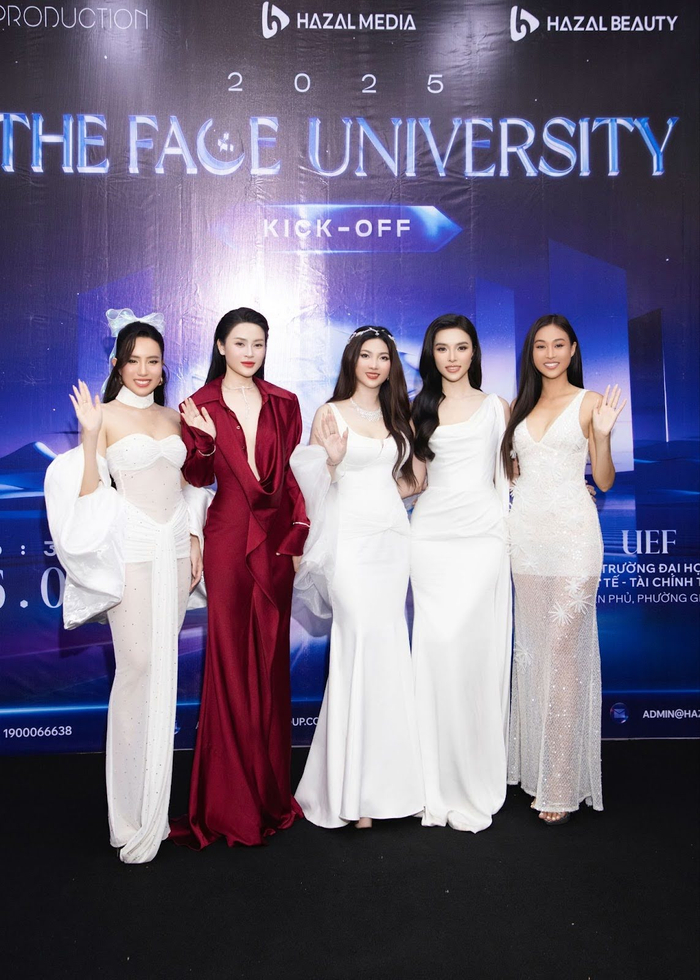 Quán quân Minh Trang, Hoa hậu Lý Kim Thảo, Chủ tịch Linda Trương, Á hậu Lê Phan Hạnh Nguyên, Á hậu Trần Tuyết Như