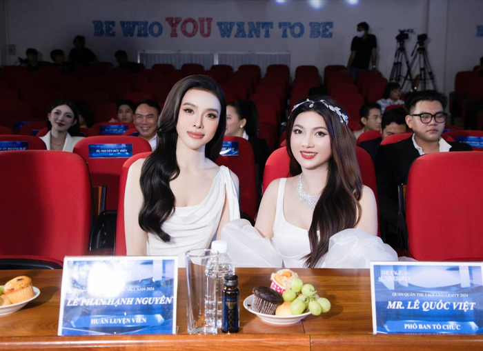 Chủ tịch Linda Trương và Huấn luyện viên - Á hậu Lê Phan Hạnh Nguyên