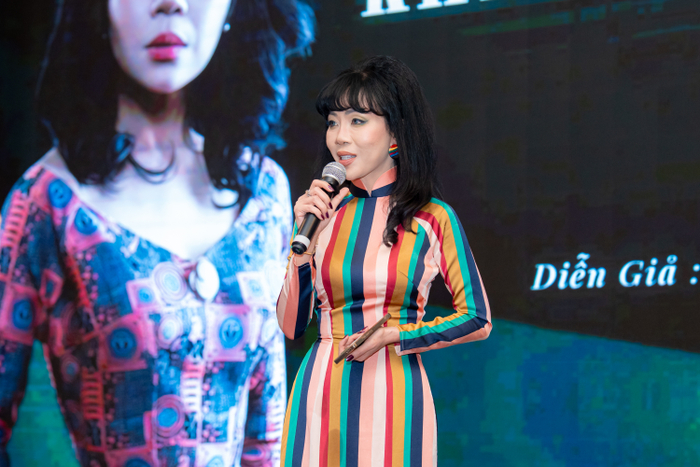 MC, nhà báo Trác Thúy Miêu đồng hành cùng chương trình trong vai trò diễn giả