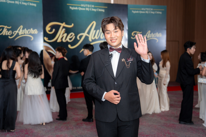 Sinh viên Bùi Lê Anh Khoa nhấn mạnh những giá trị thực tiễn từ quá trình thực hành tổ chức