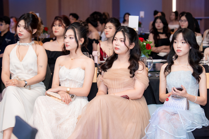 Sự kiện The Aurora diễn ra trong không gian hoành tráng của khách sạn 5 sao