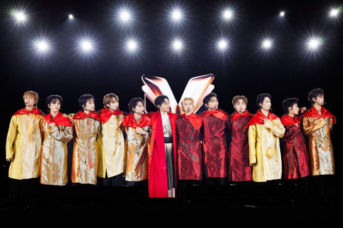 Hồ Đông Quan cùng dàn thí sinh Tân Binh Toàn Năng biểu diễn mentor Soobin Hoàng Sơn tại Y-Concert.