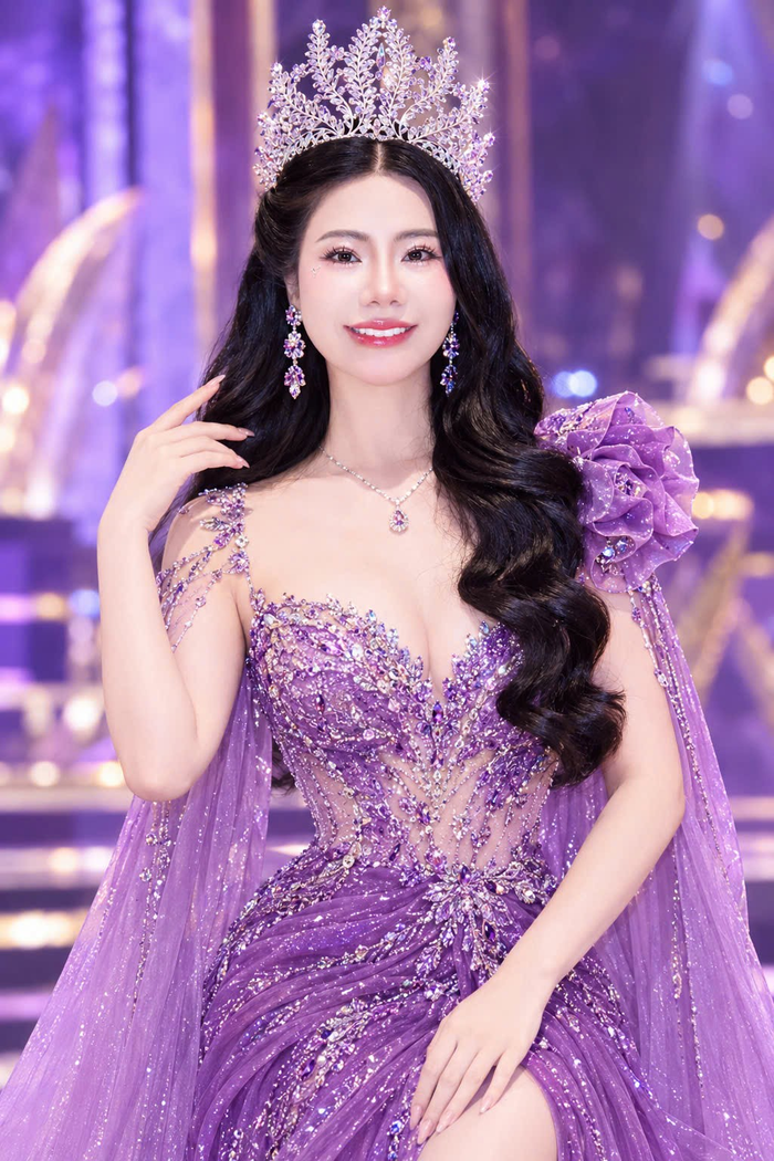 Hoa Hậu Doanh Nhân Quốc Tế 2026 Mạch Hồng Anh: Nét dịu dàng và bản lĩnh của người phụ nữ hiện đại Ảnh 5
