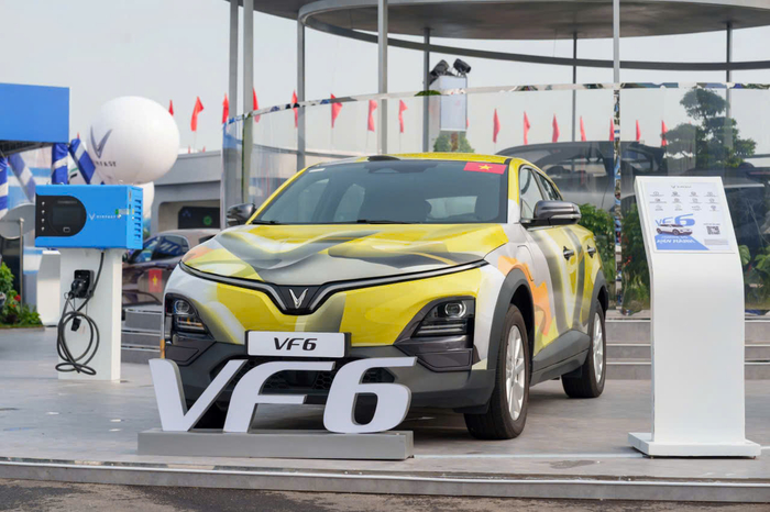 Không áp lực vốn, dễ kiểm soát chi tiêu, VinFast VF 6 thuyết phục khách hàng Việt xuống tiền trước Tết Nguyên đán Ảnh 1
