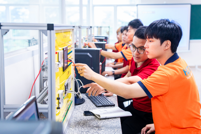 HUTECH đào tạo theo định hướng ứng dụng