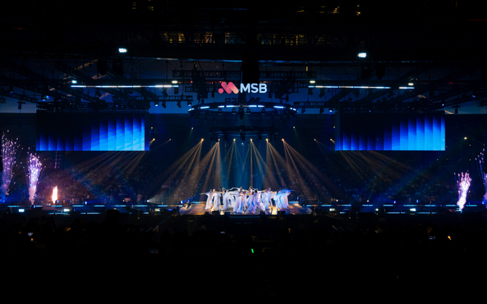 Không gian hoành tráng của đêm nhạc Di Sản Tâm Thức đánh dấu hành trình 35 hình thành và phát triển MSB.