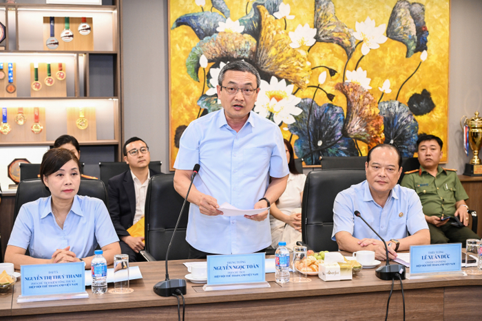 Trung tướng Nguyễn Ngọc Toàn phát biểu tại buổi lễ ký kết hợp tác giữa Hiệp hội thể thao CAND và T&T Group.