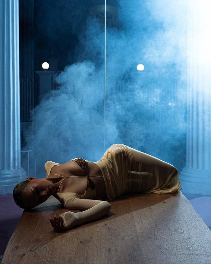 HUELLEYROSE: Khi thời trang bắt đầu từ con người phía sau sản phẩm Ảnh 4