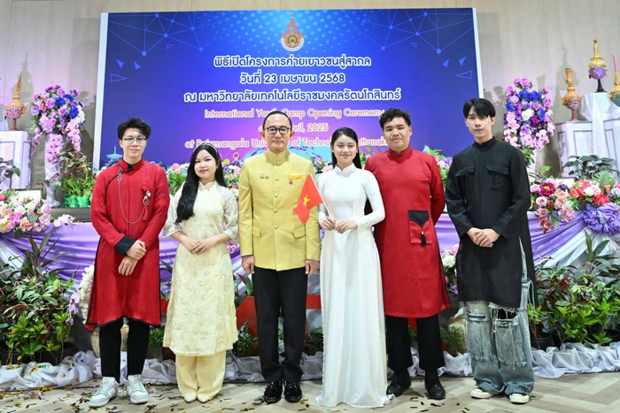 Sinh viên HUTECH tham gia International Youth Camp tại Thái Lan hằng năm