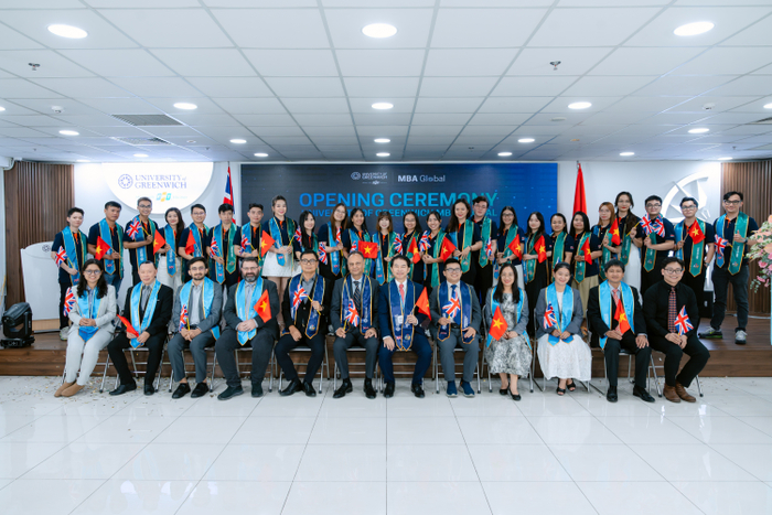 Á hậu – MC Thư Đình chính thức theo học Thạc sĩ Quốc tế MBA Global tại đại học Top đầu Anh Quốc Ảnh 5